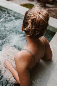 hire professional hot tub movers and have no worries