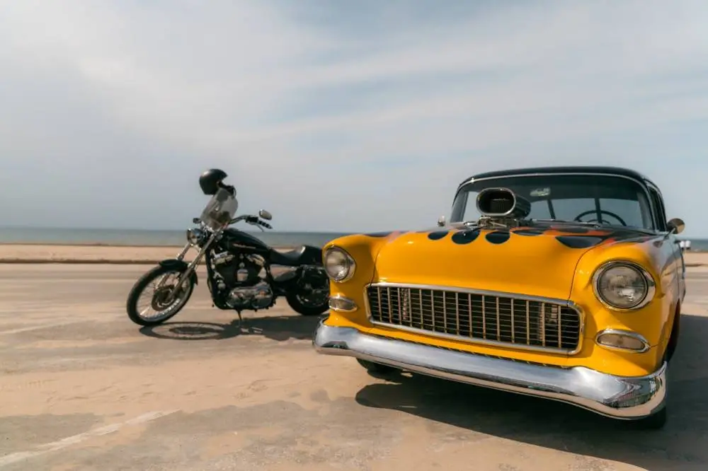 Hauling Your Motorcycle Across Florida: Avoid Common Pitfalls During Relocation