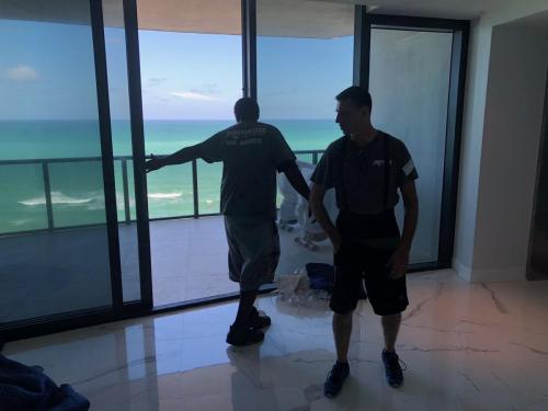 Premium apartment relocation services in Sunny Isles Beach, FL.